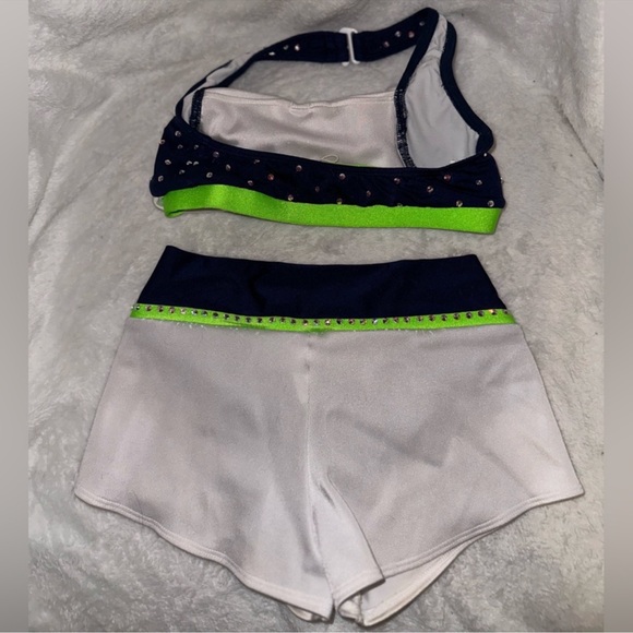 Pro Cheer Audition Outfit - Picture 3 of 7